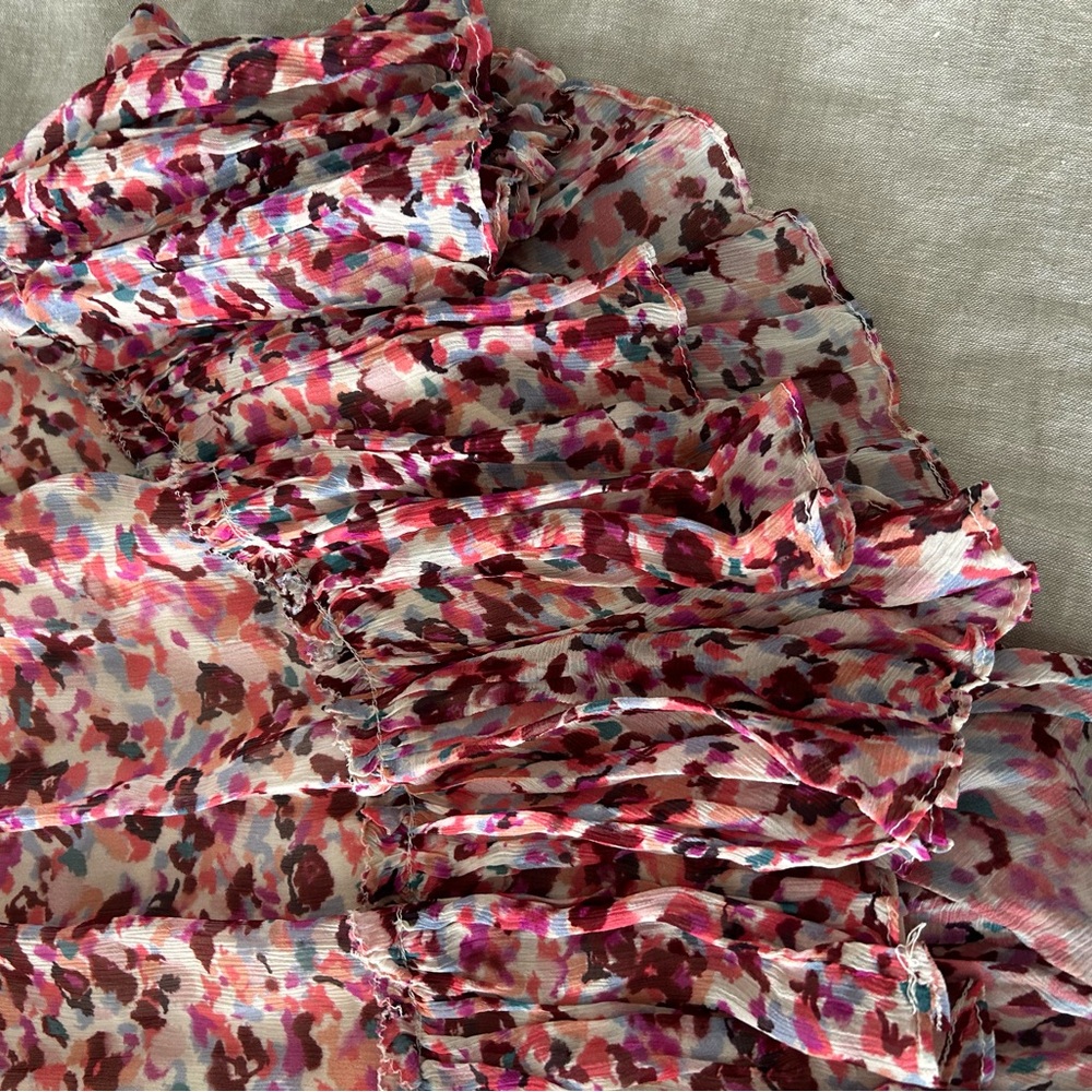 Sold - Picture 3 of 10